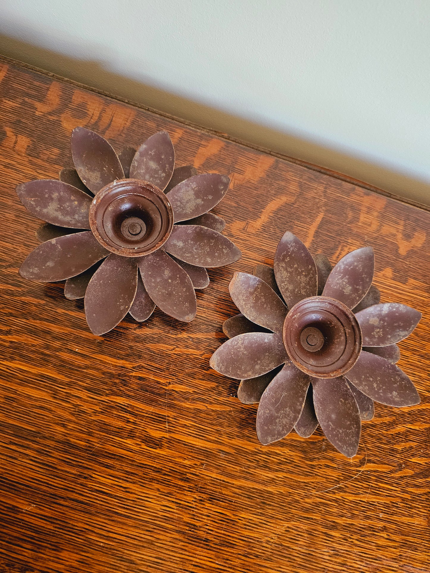 Vintage Metal Lotus Flower Tealight Candle Holders (Set of 2) Rustic Farmhouse Decor