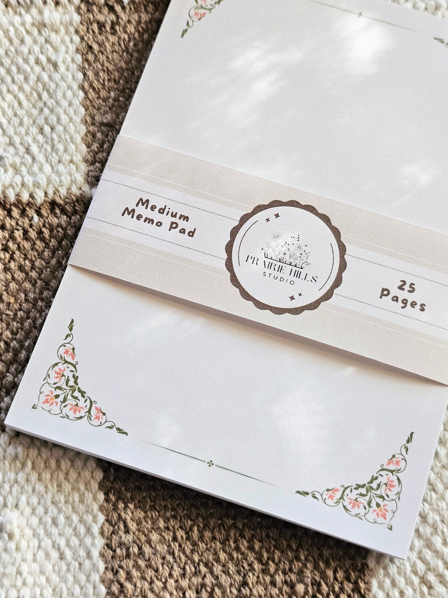 Vintage-Style Medium Floral Notepad