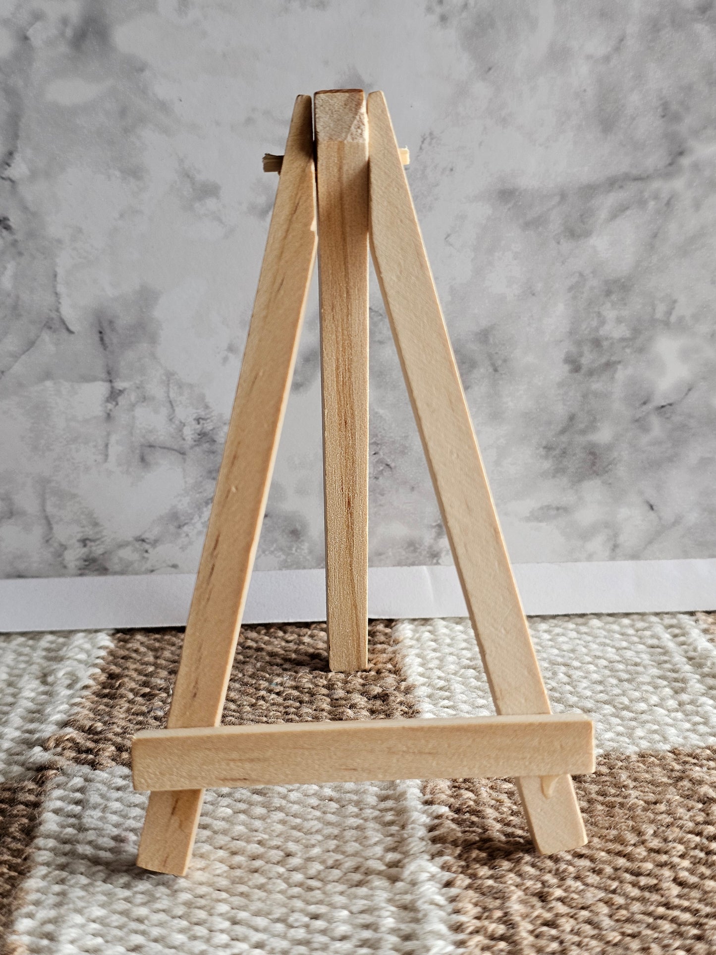 Claude Monet 2026 Mini Desk Calendar & Display Easel | 12 Month Calendar